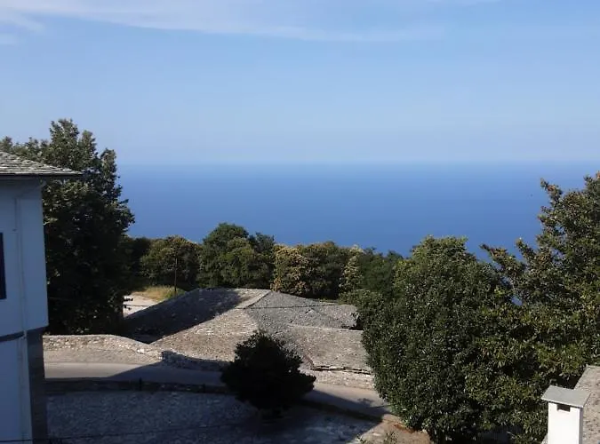 Magda - Double Bed N4 فندق